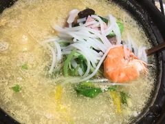 云南过桥米线-云海肴·汽锅鸡·云南菜(东坝金隅店)