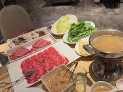 -鼎鼎香·港式火锅(北京SKP店)