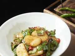 -新沸腾鱼乡(世贸天阶店)