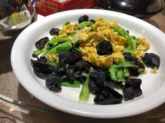 -关东大厨老三熏鹅(新石店)
