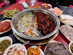 -储奇门鳝鱼火锅(总店)