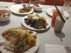 -裕龙汤泉
