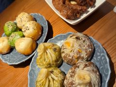 -鑫震源·苏式大虾生煎(山塘街店)