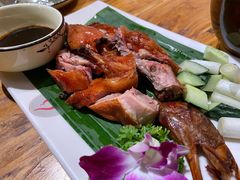 脆皮小刀鸭-老滇山寨•云南特色菜•地方菜•民族风情歌舞表演(金碧店)