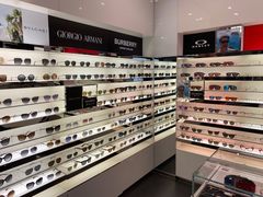 -LensCrafters亮视点(东方新天地店)