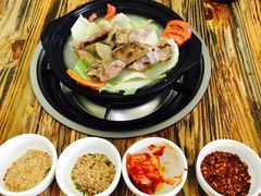 -阿婆情腊排骨火锅(金虹路店)