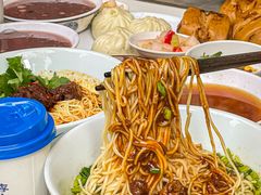 -李与白包子铺(桐梓林店)