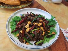 -达吾手抓美食城总部(义乌店)