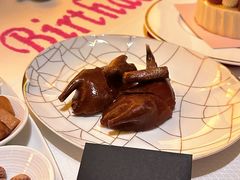 脆皮玻璃乳鸽-北京柏悦酒店·锦庭餐厅Dining Room