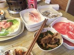 -怡人怡口牛排海鲜自助(飞龙大厦店)