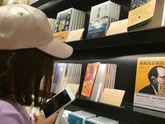 -覔书店(壹方城店)