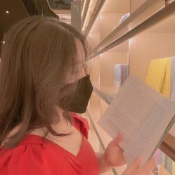 -花师傅专业穿耳洞