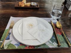 -九月里.自由花园餐厅