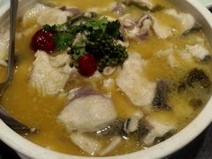 农夫酸汤鱼-李记饺子·熏酱东北菜(欢乐谷店)