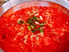 -黄利砖万峰林布依特色酸笋牛肉馆