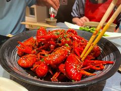 -肥肥虾庄·金牌油焖大虾(东湖欢乐谷店)