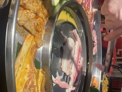 -哈哈碳都·牛肋条无限自助烤肉(台江万达店)