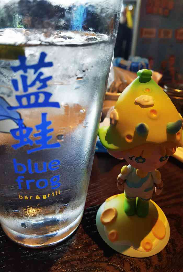 bluefrog蓝蛙(国贸商城店)-"服务很好,环境也很好,本来想排室外但是.