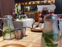 -耶里夏丽·丝路新疆菜·清真食品(徐汇南丹东路臻选店)