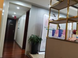 -Mamom club 慢会所(爱丁堡店)