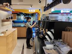 自助取餐区-luckincoffee瑞幸咖啡(顺义华联商厦店)