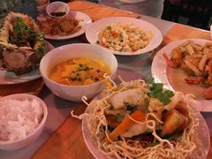 -Lanterns Vietnamese Restaurant