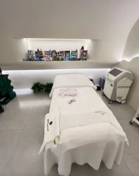 -海菲秀·飞顿牛奶光·LDM官方授权中心美轮美浣瓷感美肌