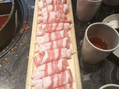 -热火朝天鲜切牛肉火锅(南强街巷店)