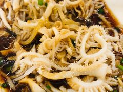 -侬佳蒸菜馆(听潮店)