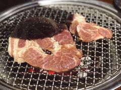 韩式腌王猪排-·缸桶屋·韩式牛肋条自助烤肉(西湖D11店)