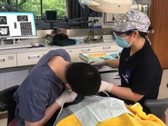 -茂菊口腔连锁(浦东南路店)