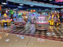 -LuckyStar幸运星家庭娱乐中心(东莞国贸店)