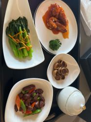 -爱陪伴尊享月子中心(国际店)