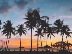 -Sunset Bar(丹绒亚路香格里拉店)