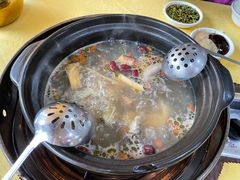 -濠轩阁特色生蚝火锅(水湾路店)