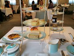 -The Diamond Jubilee Tea Salon at Fortnum & Mason