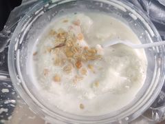-夏食光安顺小舒冰粉冰浆(甲秀楼店)