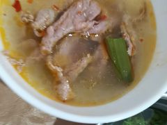 -黑竹沟新场牛肉火锅