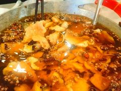-鑫巴蜀小镇 · 水煮鱼专研店(玉桥店)