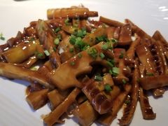 油焖笋-荷塘秋月·本帮江浙菜(国权路店)