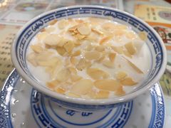 -广信牛奶甜品世家(万象城店)