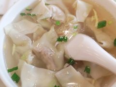 鸡汤三鲜馄饨-王興記(中山路店)