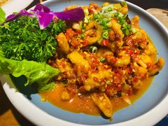 蒜香无骨凤爪-觅山云南菜(泊富ICITY店)