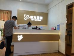 -成都苗方清颜专业祛痘