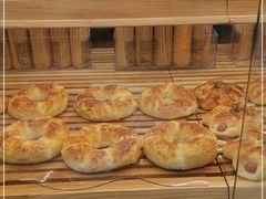 -Bread Talk 面包新语(荟聚店)