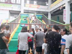 -蒙特利亲子乐园