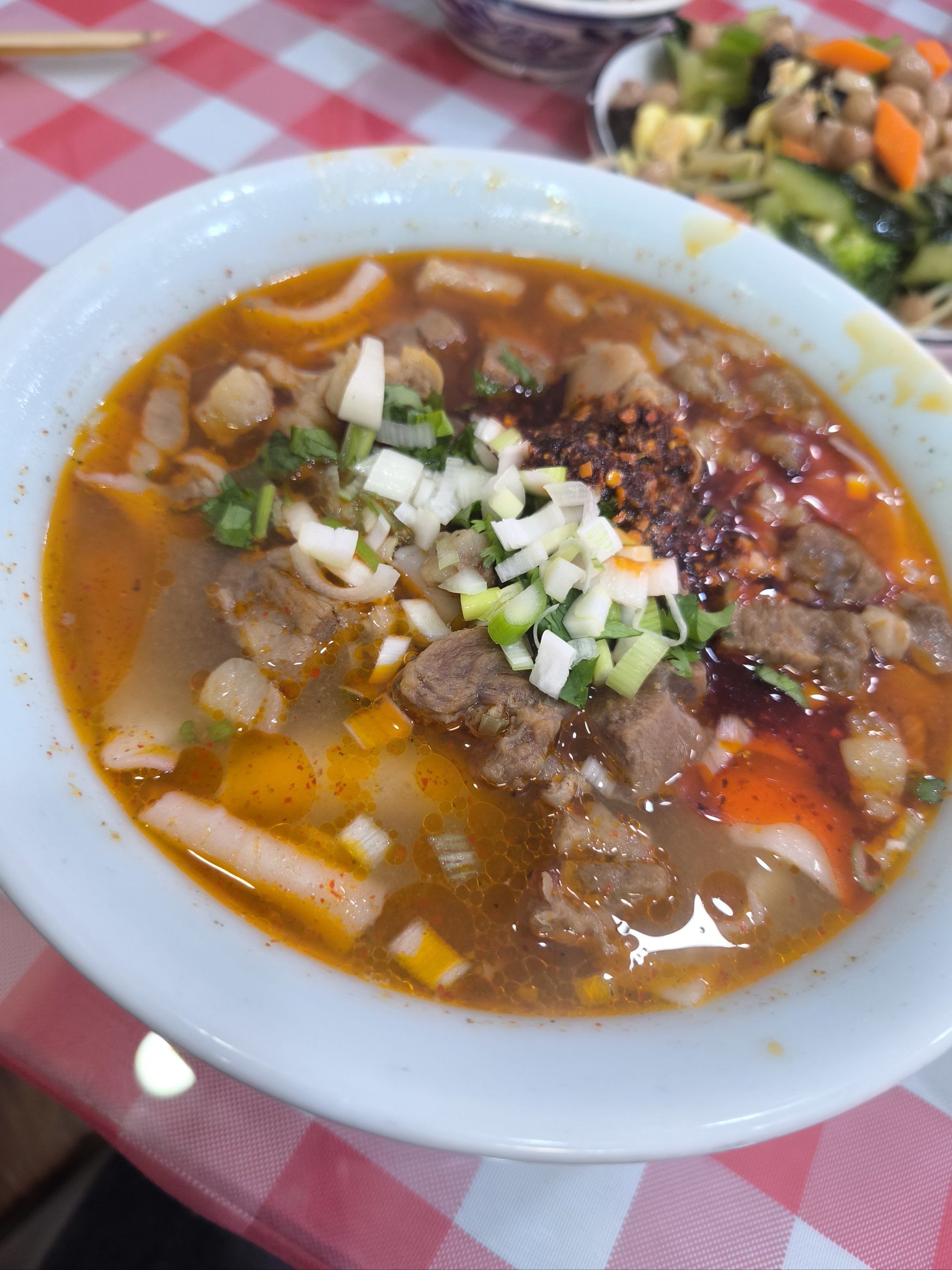 只有陕北的羊肉面能做成这样.