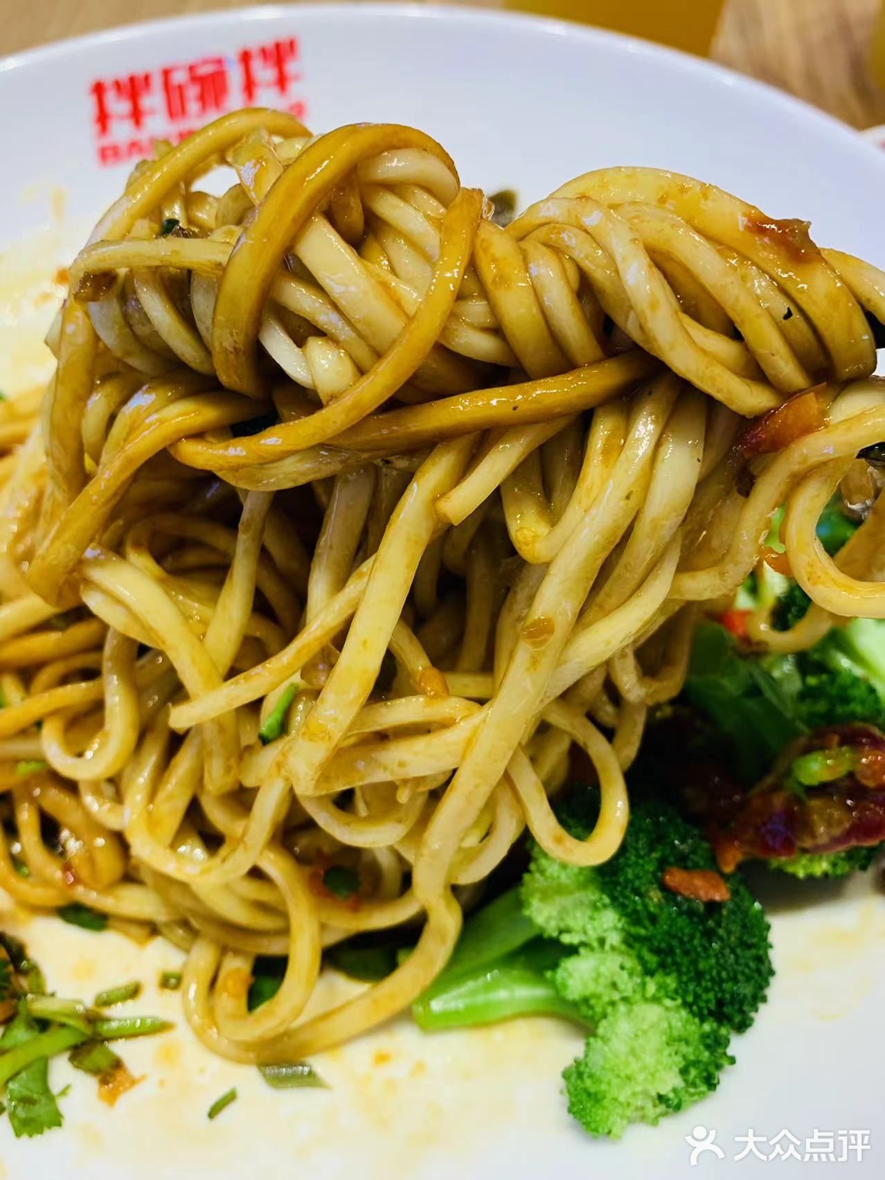 不出郑州就能解锁全国美食