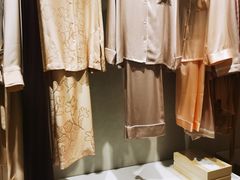 -万事利丝绸(杭州大厦店)