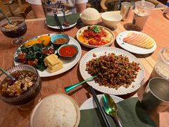 -浩海火燒雲傣家菜(芮欧百货店)